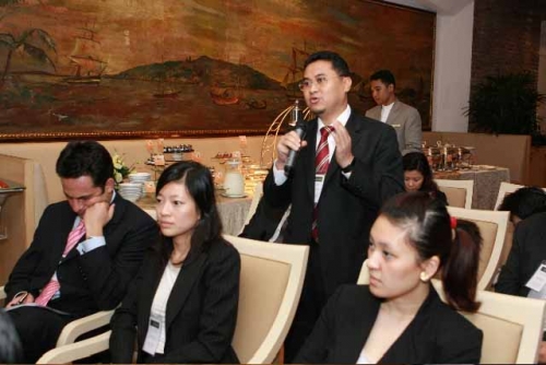 (11-14 Nov 2009) Breakfast Meeting - 9