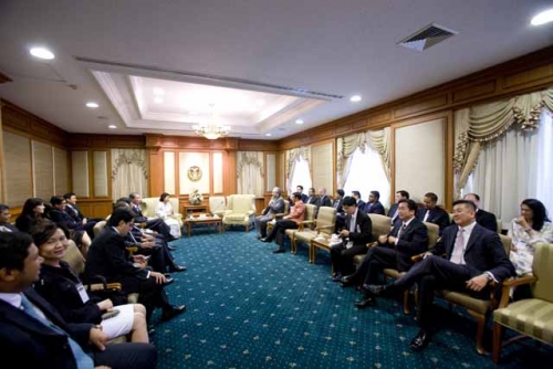 (15 Oct 2009) Courtesy Call and Dialogue with Thai PM - 18