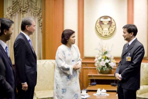 (15 Oct 2009) Courtesy Call and Dialogue with Thai PM - 33