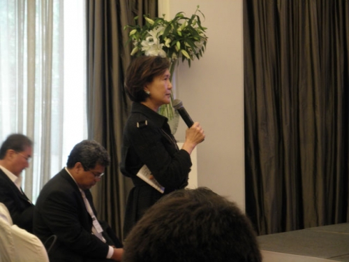 (15 Oct 2009) Political and Economic Overview of Thailand - 20