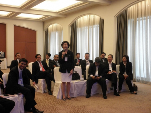 (15 Oct 2009) Political and Economic Overview of Thailand - 29