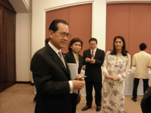 (15 Oct 2009) Political and Economic Overview of Thailand - 3