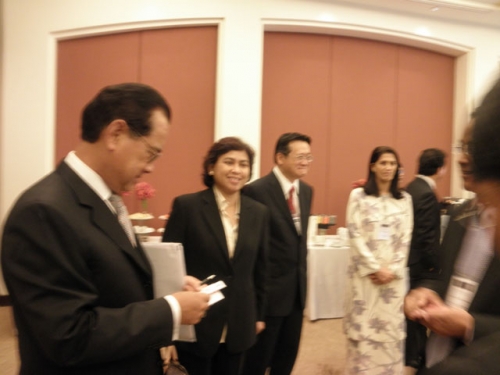 (15 Oct 2009) Political and Economic Overview of Thailand - 6