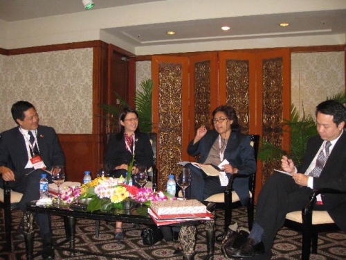 (16 Oct 2008) ASEAN 100 Leadership Forum - 6