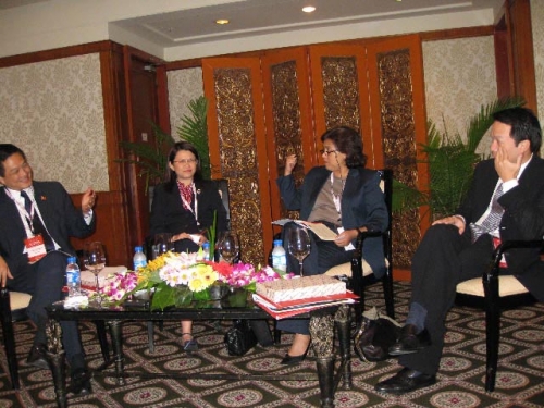 (16 Oct 2008) ASEAN 100 Leadership Forum - 7