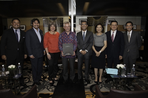 (2 June 2016) KLBC Fireside Chat with Richard Graham MP - 12