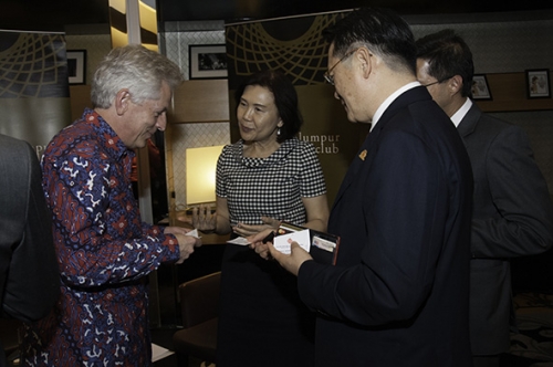 (2 June 2016) KLBC Fireside Chat with Richard Graham MP - 13