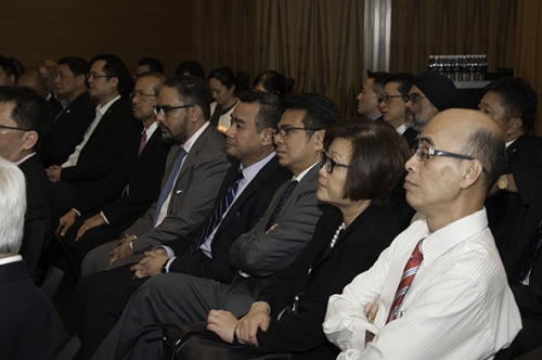 (2 June 2016) KLBC Fireside Chat with Richard Graham MP - 4