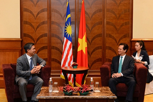 (8 August 2015) KLBC-ABC Special Dialogue with Prime Minister of Vietnam - 5