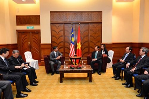 (8 August 2015) KLBC-ABC Special Dialogue with Prime Minister of Vietnam - 6