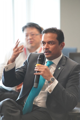 Dialogue with Alderman Peter Estlin 16