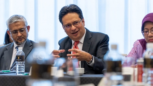 Dialogue with Ms Natalie Black 25